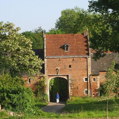 シント・トロイデンKasteel Nieuwenhovenアパートメント エクステリア 写真